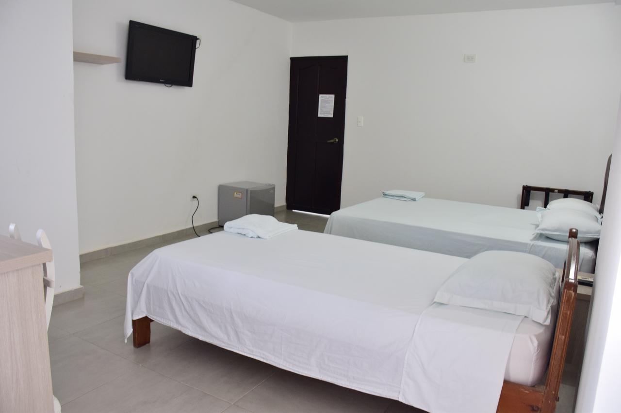 Hotel Plaza Real Montelíbano Dış mekan fotoğraf