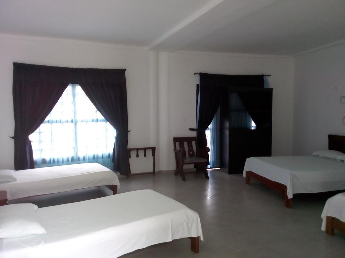 Hotel Plaza Real Montelíbano Dış mekan fotoğraf